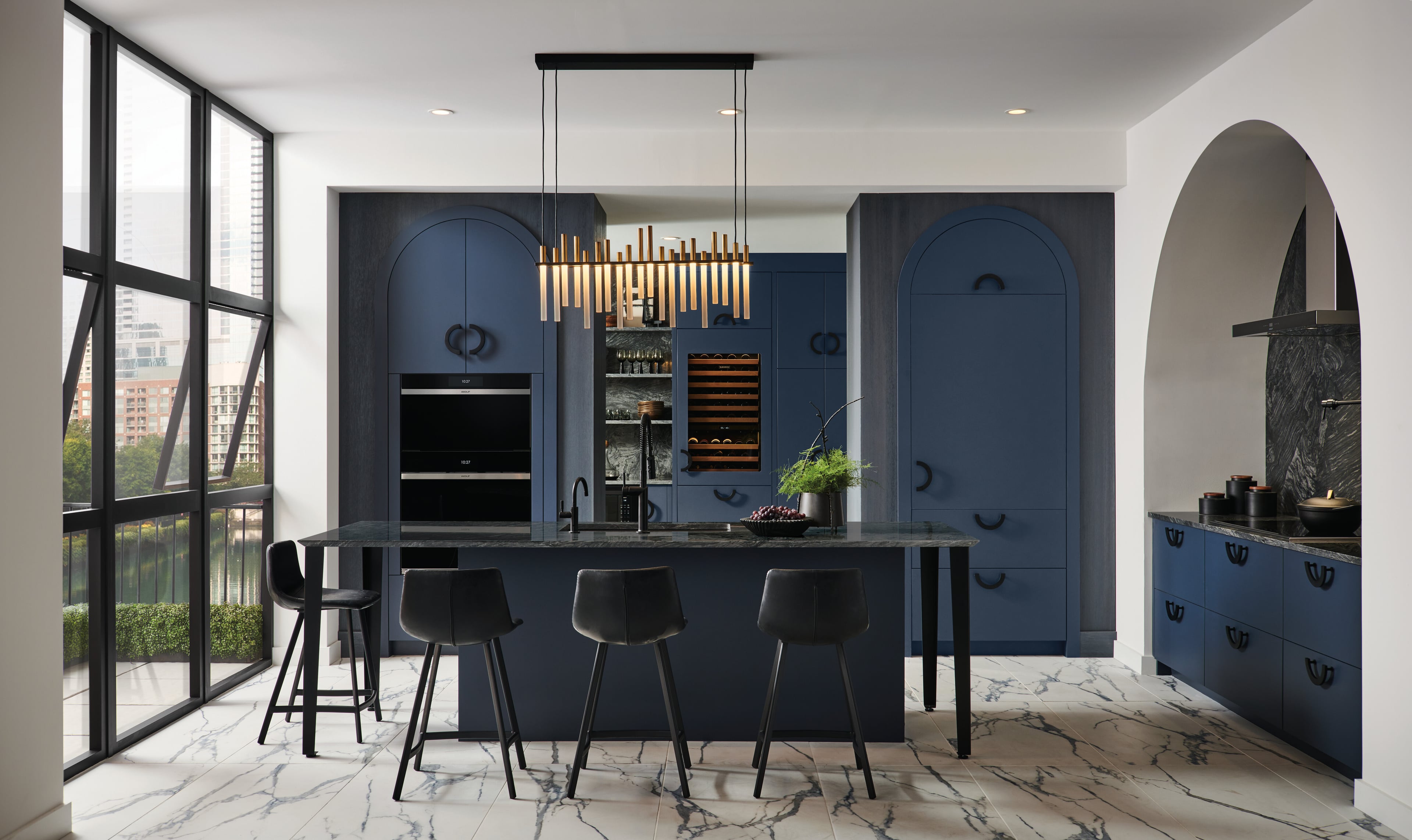 Cocina Sub-Zero Midnight Arches — integración total